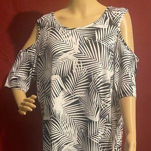Anthony Richards: Size 1X black & white short sleeve safari dress